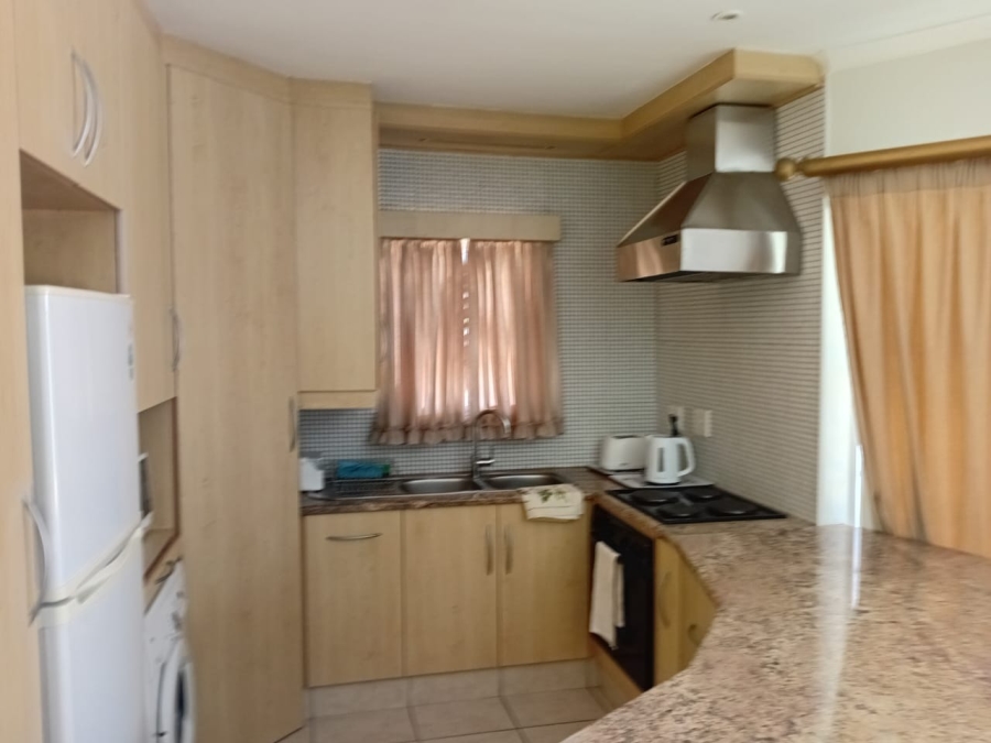 To Let 1 Bedroom Property for Rent in Beacon Bay Eastern Cape